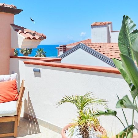 Villa Rosa Residence サンタ・マリア・ディ・カステッラバーテ エクステリア 写真